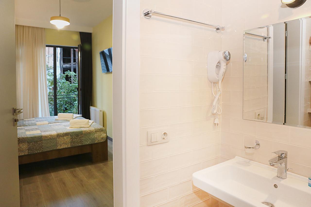 G-Old Town Hotell Tbilisi Eksteriør bilde