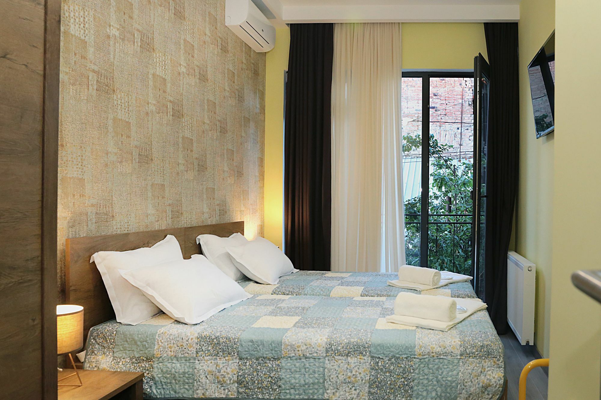 G-Old Town Hotell Tbilisi Eksteriør bilde